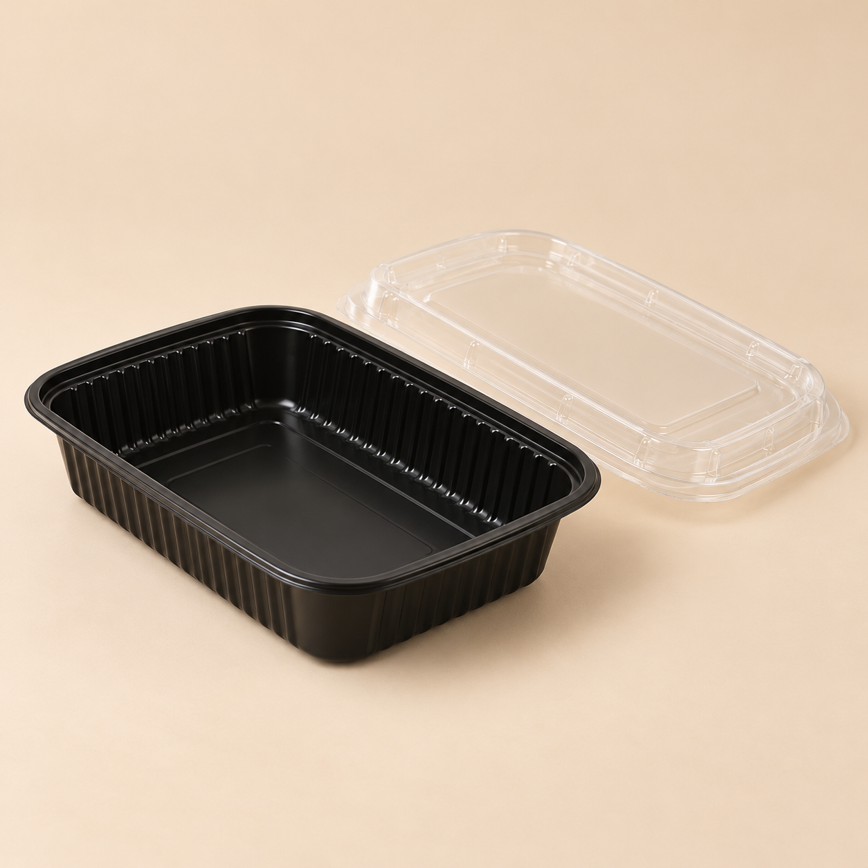 T16B 16oz SQUARE MIC. CONTAINER CMB - 150/CS — beige studio product photo