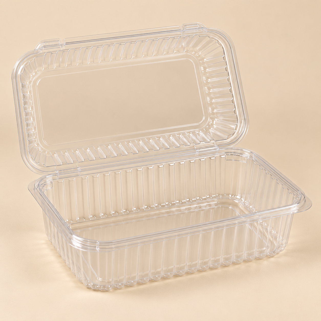 48oz R PET HINGED LID CONTAINER 200CT — beige studio product photo