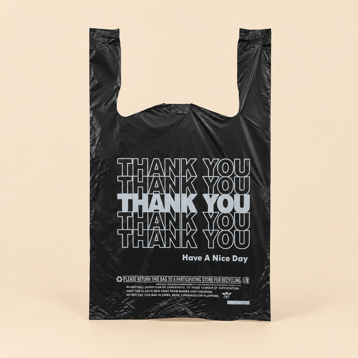 BLACK MEDIUM BAGS  - 1000CT — beige studio product photo