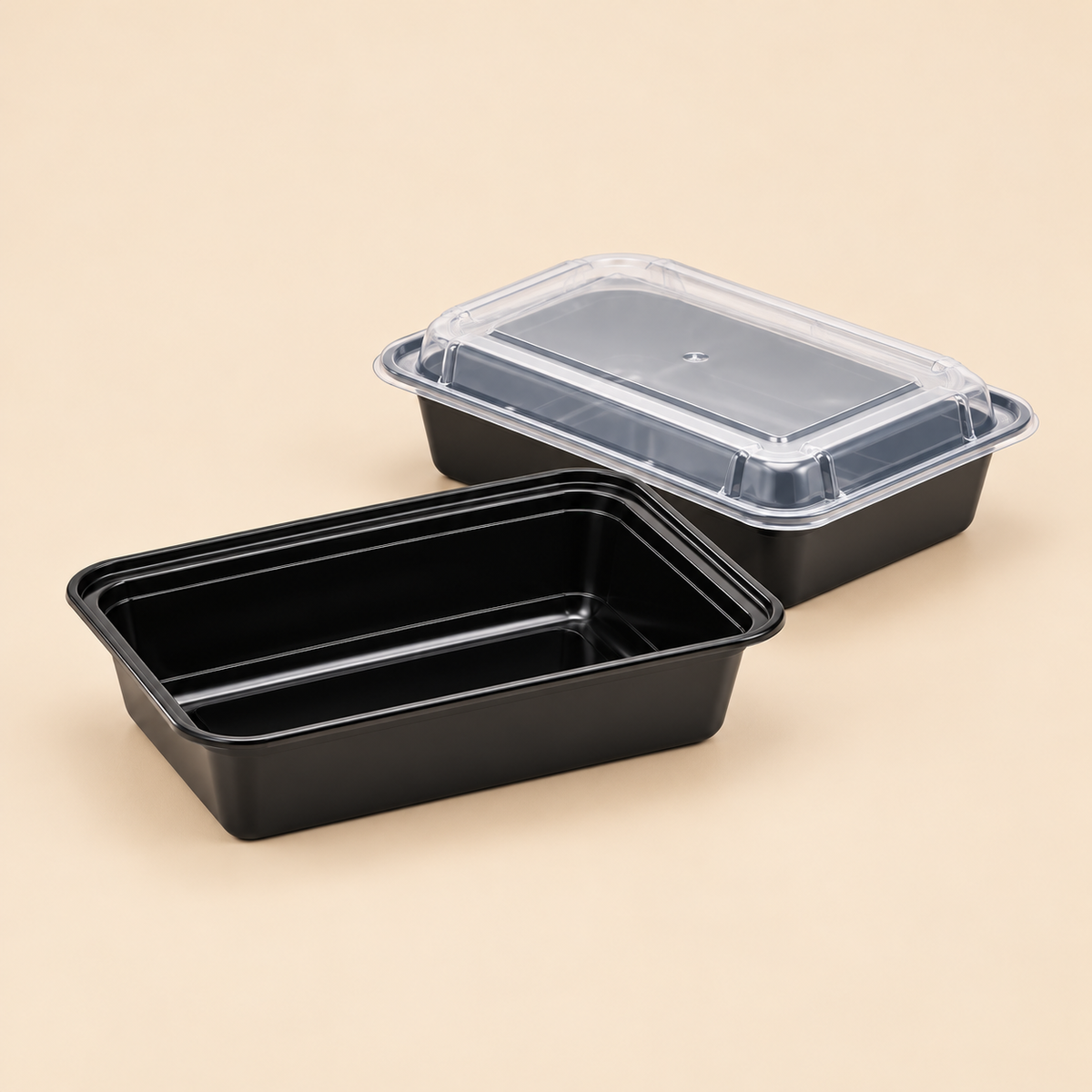 T38B 38oz DELI SQUARE CONTR. COMBO - BLK - 150CT — beige studio product photo